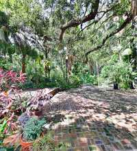 An HDR interactive panoramic image of Sunken Gardens in Saint Petersburg, Florida. The photographic images were shot with a Canon S95.
